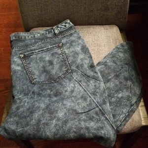 BONGO PLUS JEANS SIZE 22W